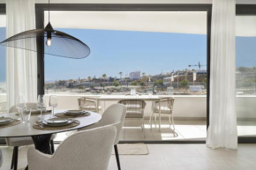 Modern Luxury Suite with Terrace in Higueron